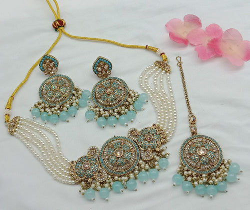 Kundan Meena Pearl Jewelry Set, Necklace, Earrings, and Maang Tikka, Traditional Indian Wedding Jewelry (Set of 2)