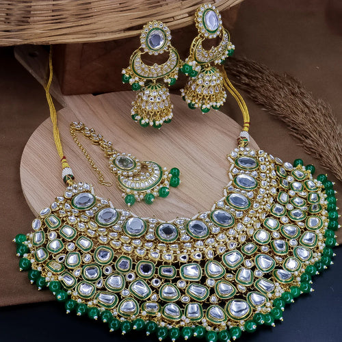 Exquisite Kundan Bridal Jewelry Set - Luxurious Indian Couture, Traditional  Jewelry (Set of 3)