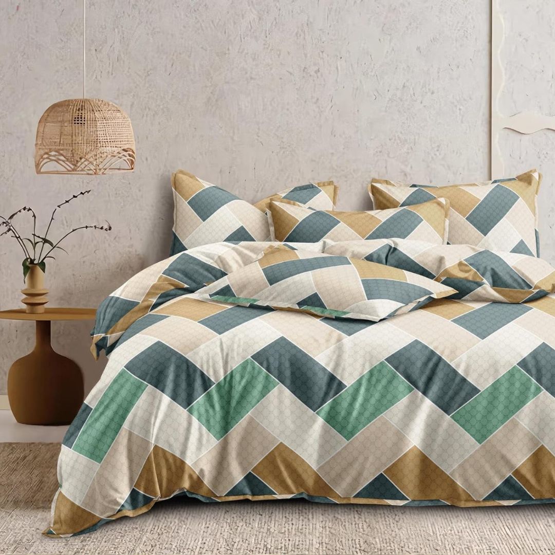 Geometric Print, 200 TC Micro Cotton Flat King Size Bedsheet (108 x 108inches) (275 x 275cm) with 2 Large Pillow Covers, Multicolour