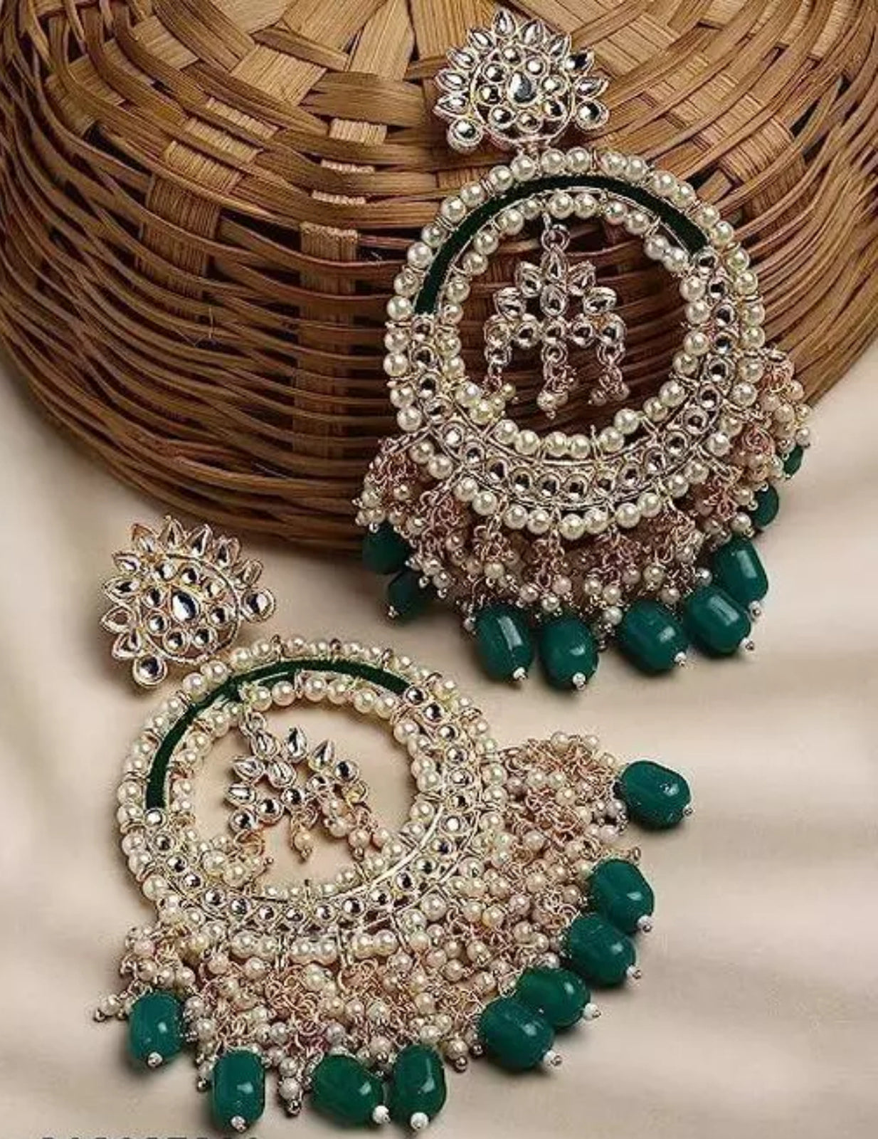 Luxury Kundan Pearl Chandbali Earrings, Green Drops Traditional Wedding Statement Earrings, Traditional Indian Wedding Jewelry (Set of 1)