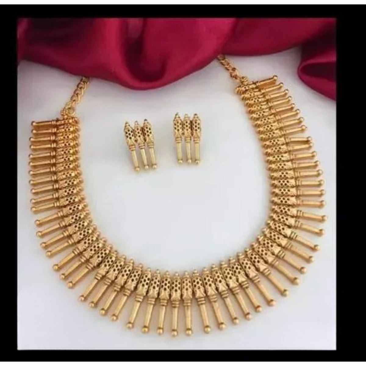 Elegant Gold-Plated Spike Necklace Set - Traditional South Indian Style Jewelry, Traditional Indian Wedding Jewelry (Set of 2)