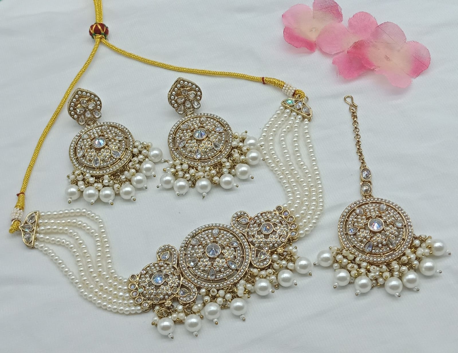 Kundan Meena Pearl Jewelry Set, Necklace, Earrings, and Maang Tikka, Traditional Indian Wedding Jewelry, Bridal Jewelry - Set of 2