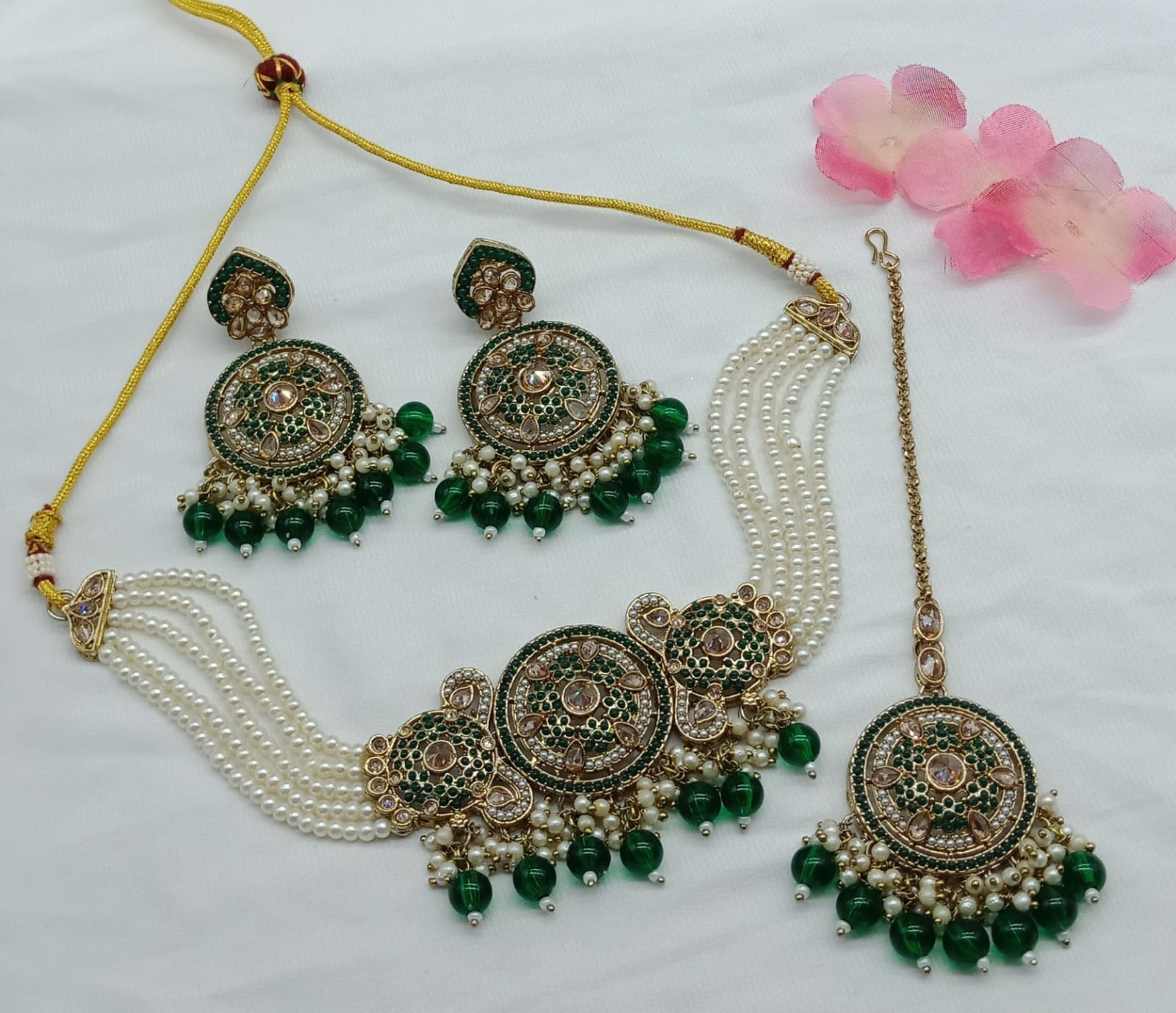 Kundan Meena Pearl Jewelry Set, Necklace, Earrings, and Maang Tikka, Traditional Indian Wedding Jewelry Set (Set of 2)