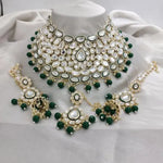 Royal Kundan Choker Set, Emerald Green Beads - Traditional Indian Wedding Jewelry Set, Earrings and Tikka, Traditional Indian Wedding Jewelry (Set of 2)