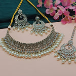 Luxurious White Kundan Choker Necklace Set, Earrings and Maang Tikka, Traditional Indian Wedding Jewelry (Set of 2)