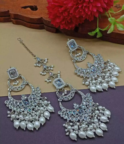 Elegant Bridal Earring Set - Sparkling Crystal & Pearl Design, Traditional Indian Wedding Jewelry (Set of 1)