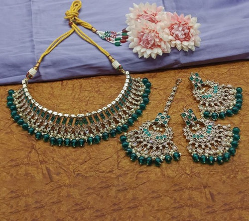 Exquisite Pearl-Adorned Indian Choker Necklace and Earrings, Traditional Indian Wedding Jewelry (Set of 2)