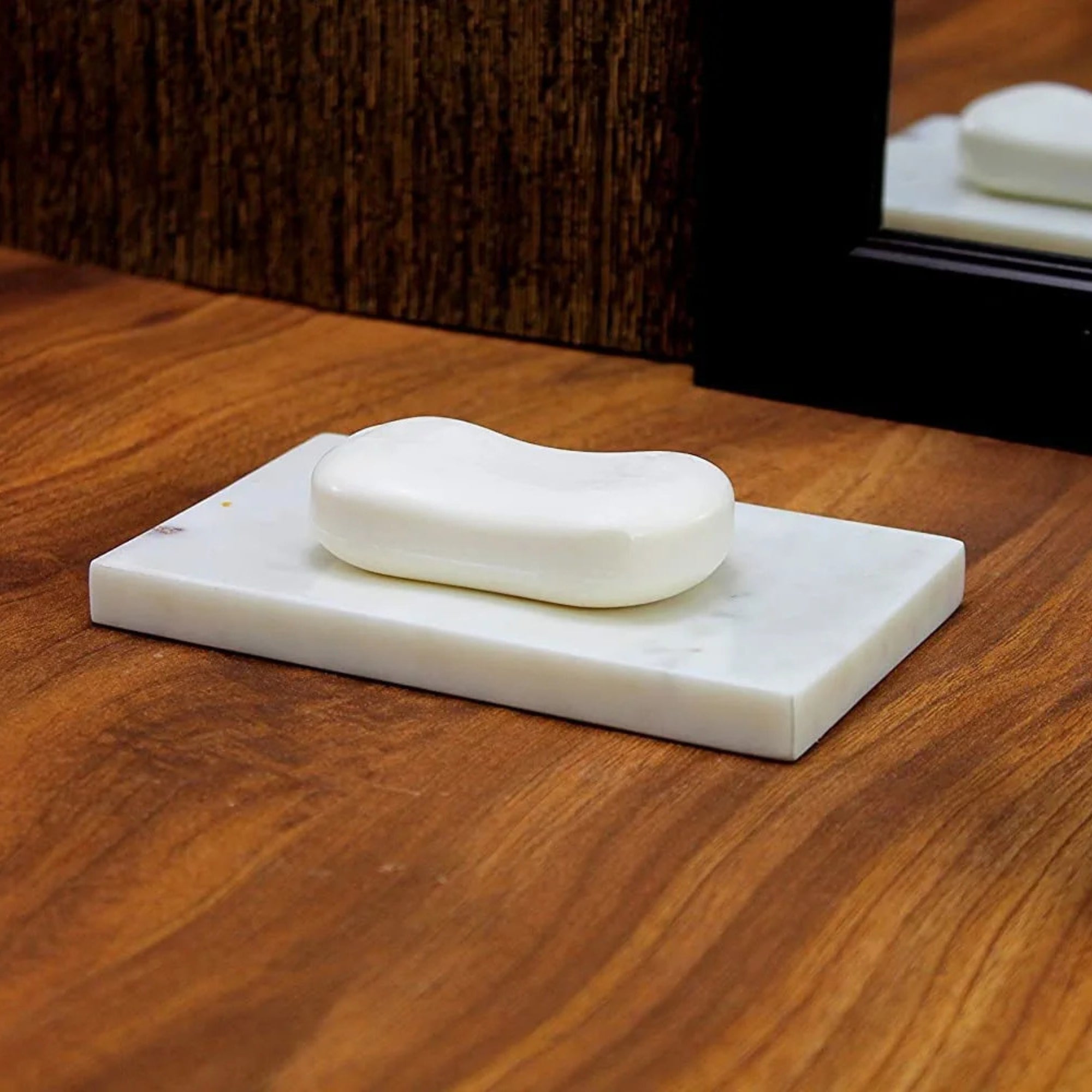 White Racktangle Marble Soap Dish - Elegant Anti-Skid Bathroom Accessory, Smooth, Durable, Soap Storage (14x9 cm)