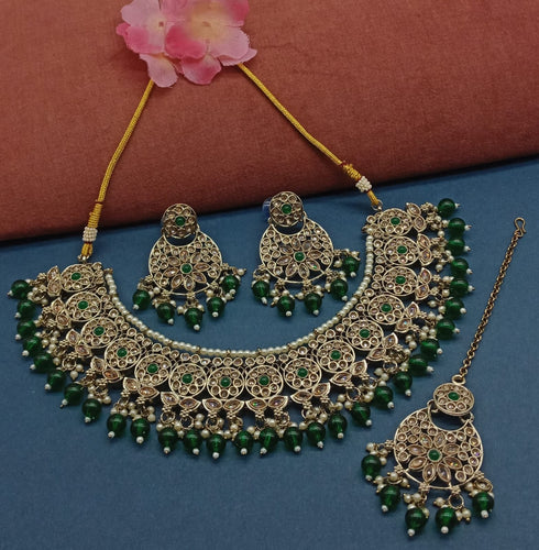 Elegant Green Tone and Gold Kundan Choker Necklace Set, Earrings and Maang Tikka, Traditional Indian Wedding Jewelry (Set of 2)