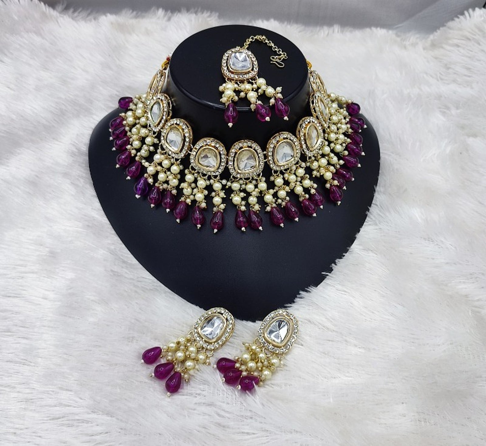 Elegant Kundan Pearl Necklace Set, Wine Drops and Matching Tikka, Traditional Indian Wedding Jewelry (Set of 2)