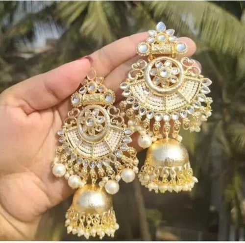 Elegant Kundan Jhumka Earrings, Pearl Drops - Traditional Indian Wedding Jewelry, Traditional Indian Wedding Jewelry (Set of 1)