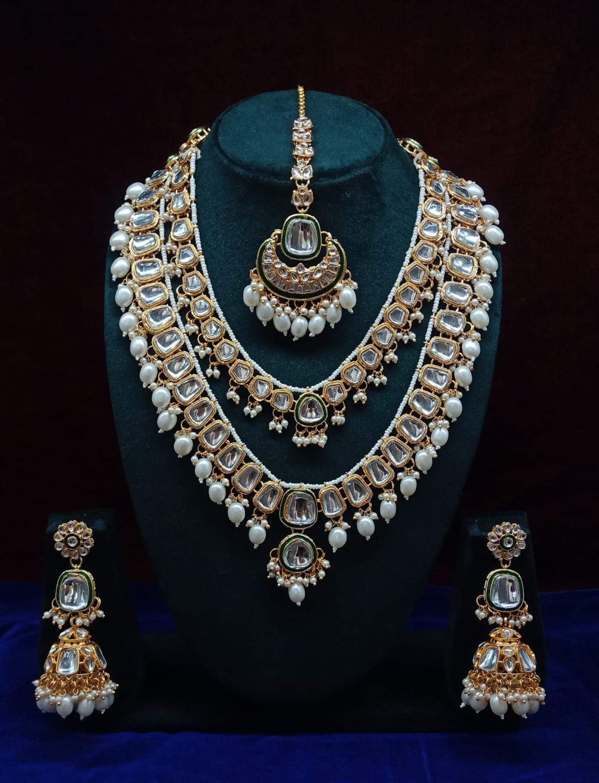 Opulent Kundan Bridal Jewelry Set, Necklace, Maang Tikka, and Jhumka Earrings, Traditional Indian Wedding Jewelry (Set of 2)