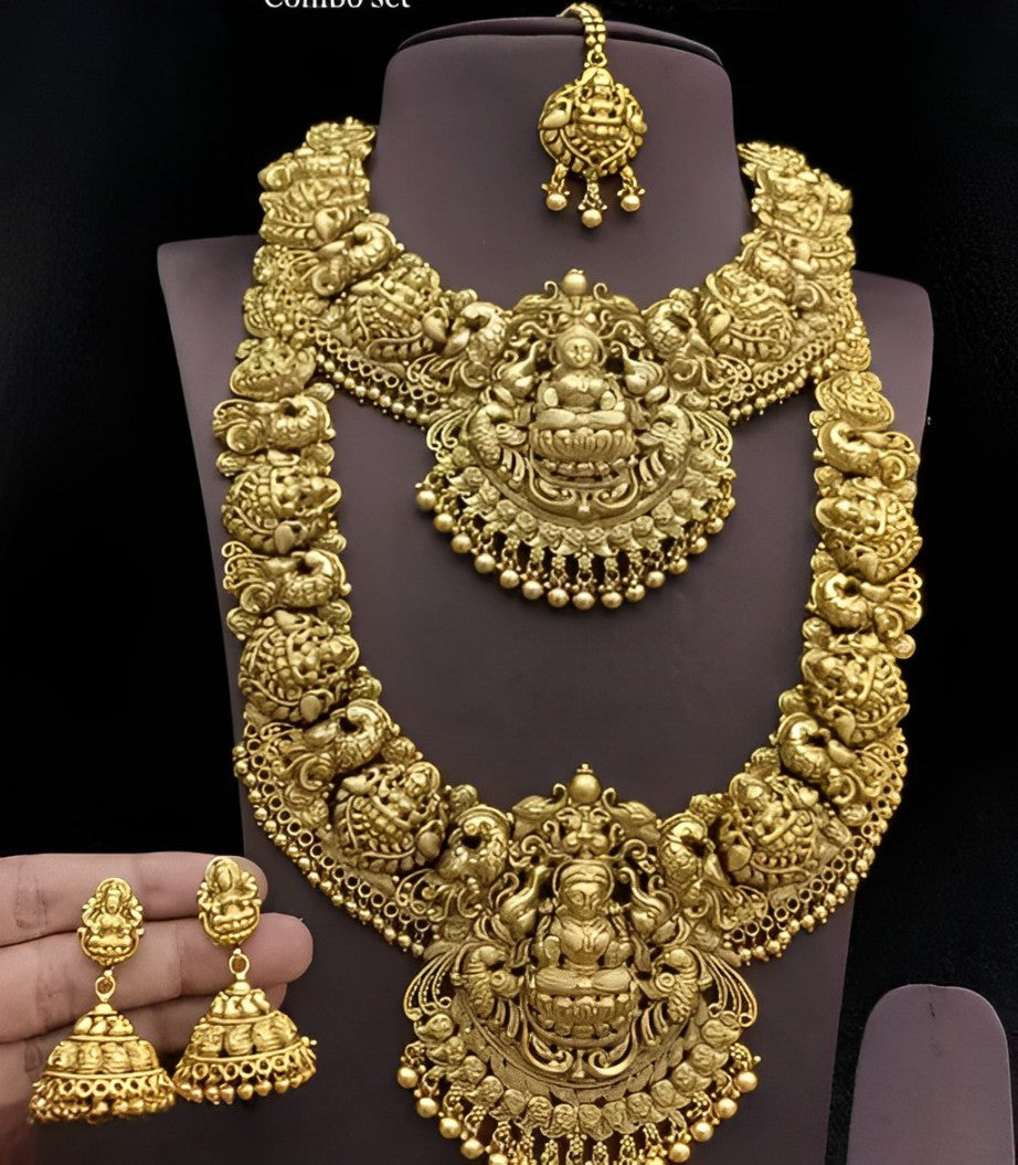 Elegant South Indian Bridal Jewelry Set, Layered Necklace and Traditional Accessories, Traditional Indian Wedding Jewelry (Set of 2)