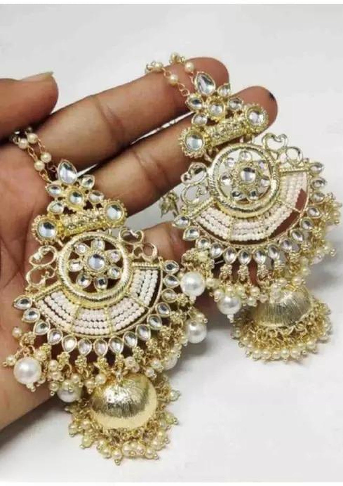 Elegant Kundan Jhumka Earrings, Pearl Drops - Traditional Indian Wedding Jewelry, Traditional Indian Wedding Jewelry (Set of 1)