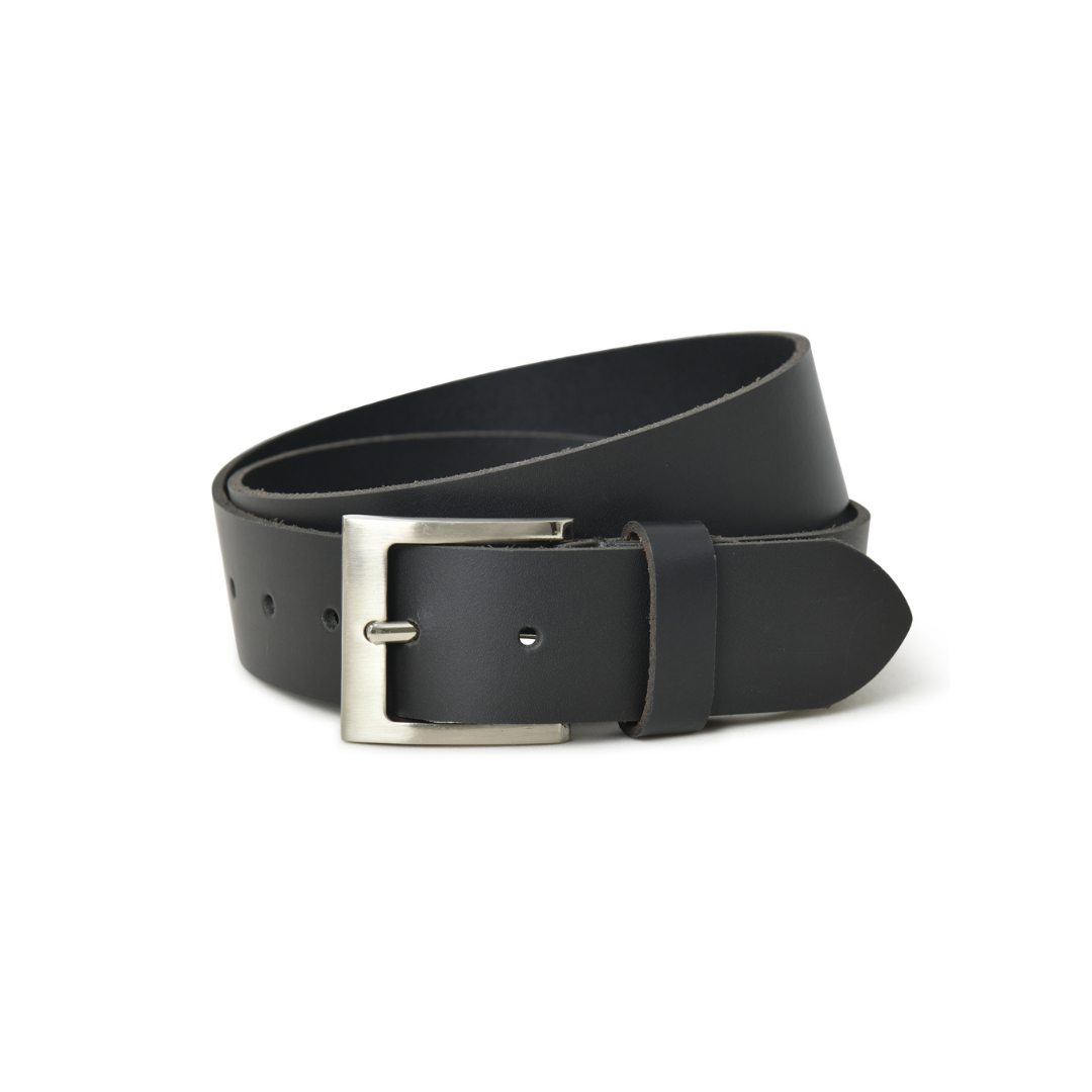 Black leather men's belt with single prong silver buckle, ideal for casual everyday wear.