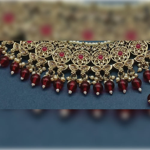 Elegant Maroon and Gold Kundan Choker Necklace Set, Earrings and Maang Tikka, Traditional Indian Wedding Jewelry (Set of 2)