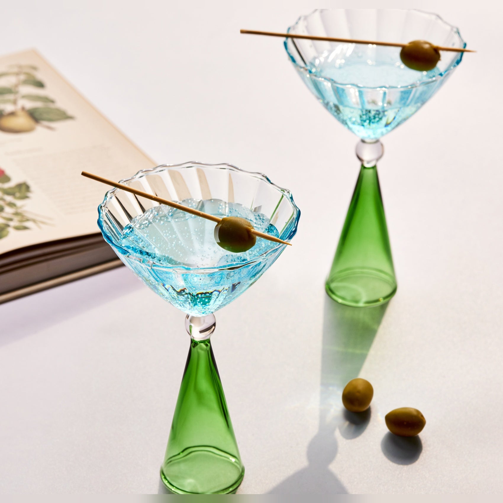 Sundowner Martini Glasses, Premium Crystal with Pastel Sky Blue and Grassy Green Hues, Smooth Fluted Design, Perfect for Martinis, Manhattans, or Elegant Dining, Stylish Drinkware for Cocktail Parties and Special Occasions (Set of 4)