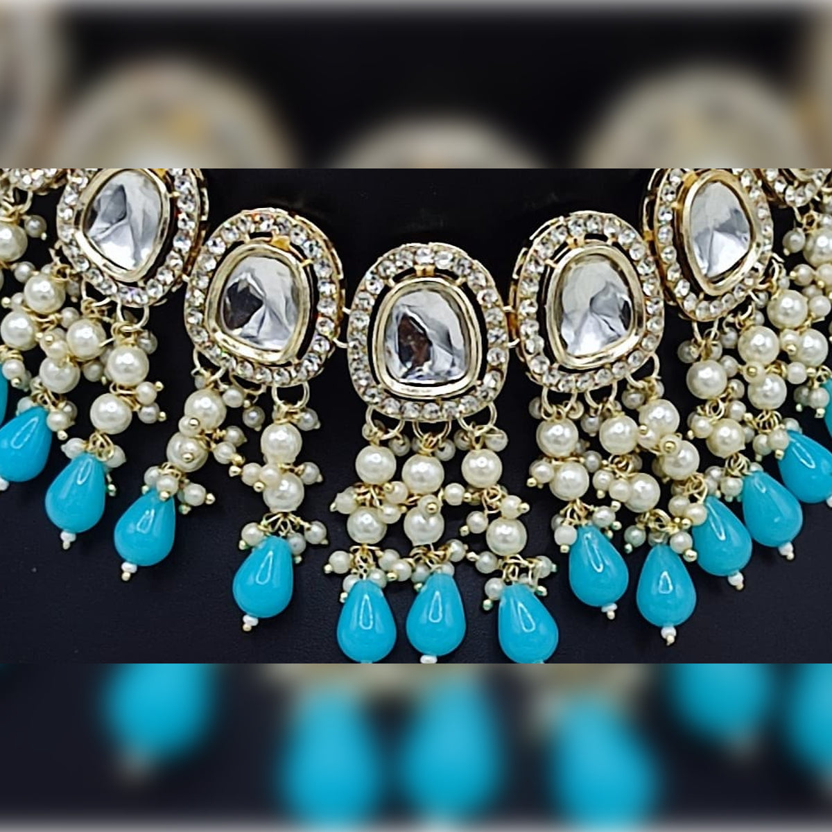 Elegant Kundan Pearl Necklace Set, Turquoise Drops and Matching Tikka, Traditional Indian Wedding Jewelry (Set of 2)