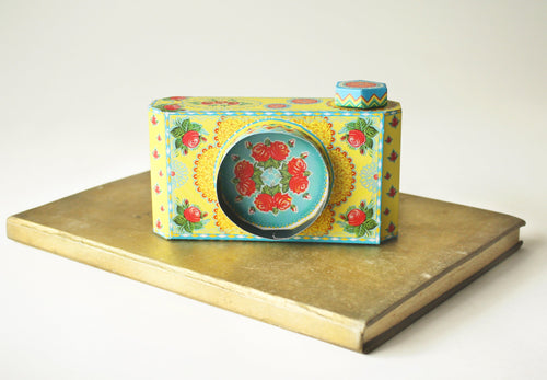 DIY Camera - COLORFUL YELLOW, Fun Craft Kit, Ideal for Home DÃ©cor, Creative DIY Project