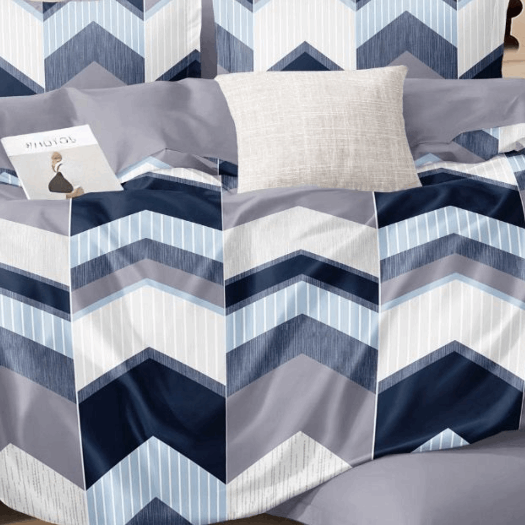 Blue Abstract Polyester Bed Sheet with 2 Pillow Covers | Wrinkle-Resistant Queen Size Bedding with Fitted Design