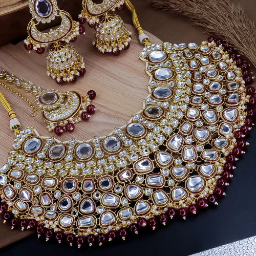 Exquisite Kundan Bridal Jewelry Set - Luxurious Indian Couture, Indian Wedding Jewelry (Set of 3)