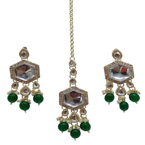 Elegant Kundan-Style Green and White Necklace, Earrings, and Tikka Set, Traditional Indian Wedding Jewelry (Set of 2)