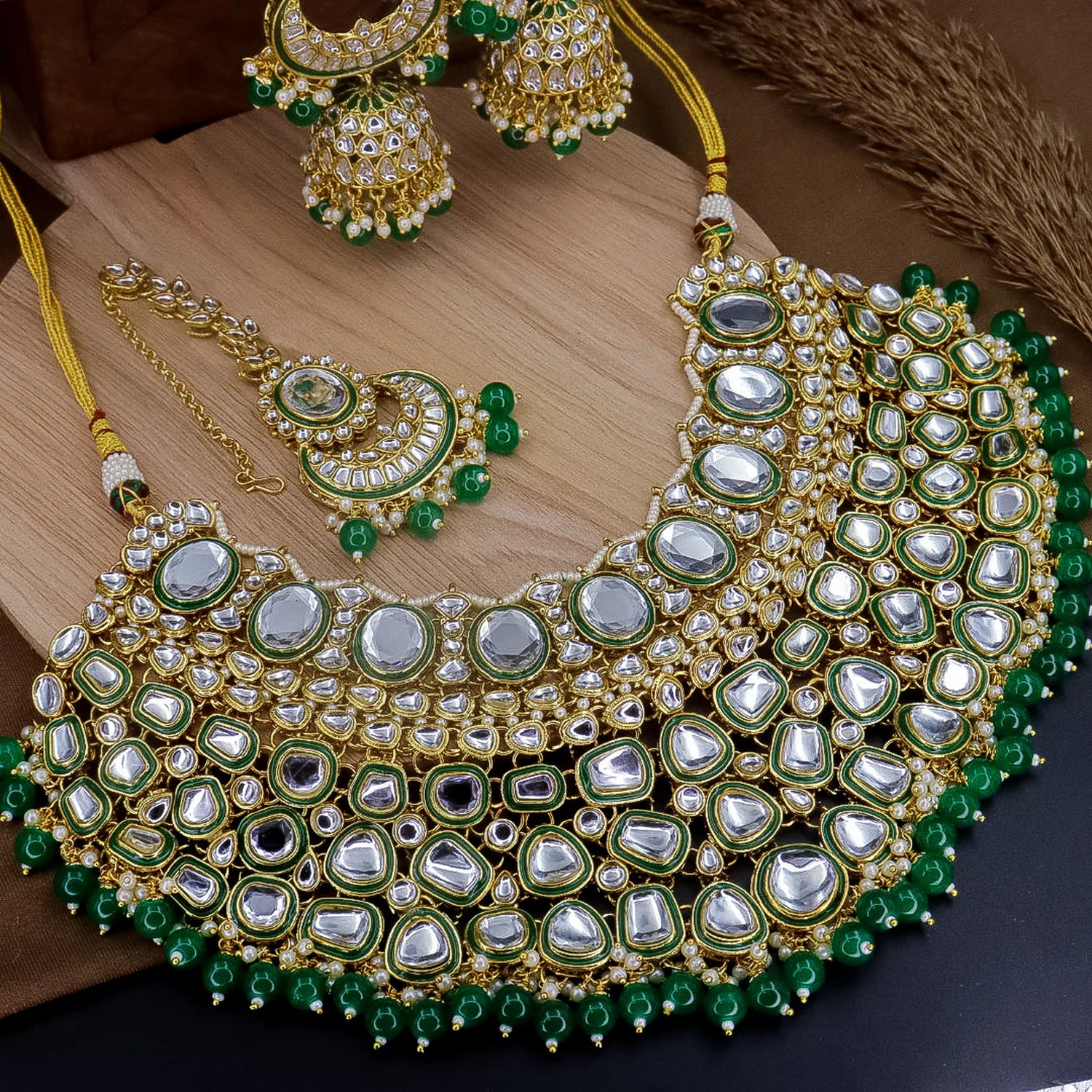 Exquisite Kundan Bridal Jewelry Set - Luxurious Indian Couture, Traditional  Jewelry (Set of 3)