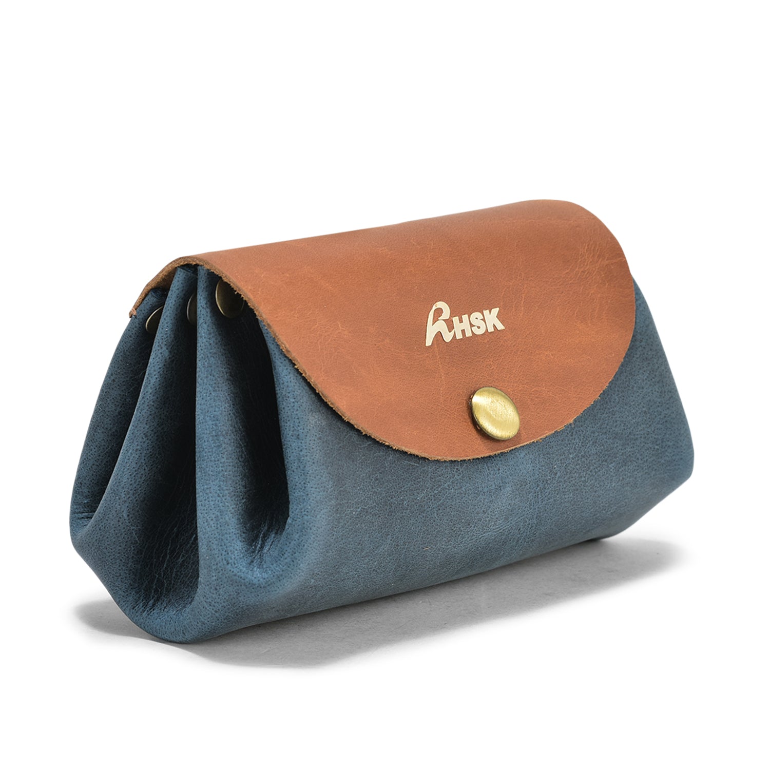 Petite Grain Leather Wallet, Classic Blue Leather, Compact Design, Ideal for Daily and Casual Use (Blue)