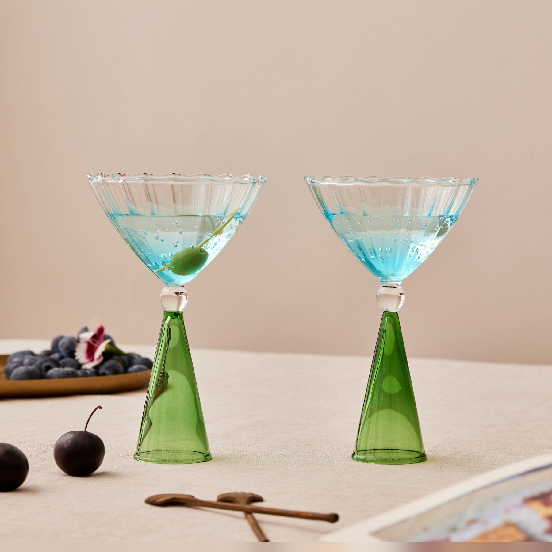 Sundowner Martini Glasses, Premium Crystal with Pastel Sky Blue and Grassy Green Hues, Smooth Fluted Design, Perfect for Martinis, Manhattans, or Elegant Dining, Stylish Drinkware for Cocktail Parties and Special Occasions (Set of 4)