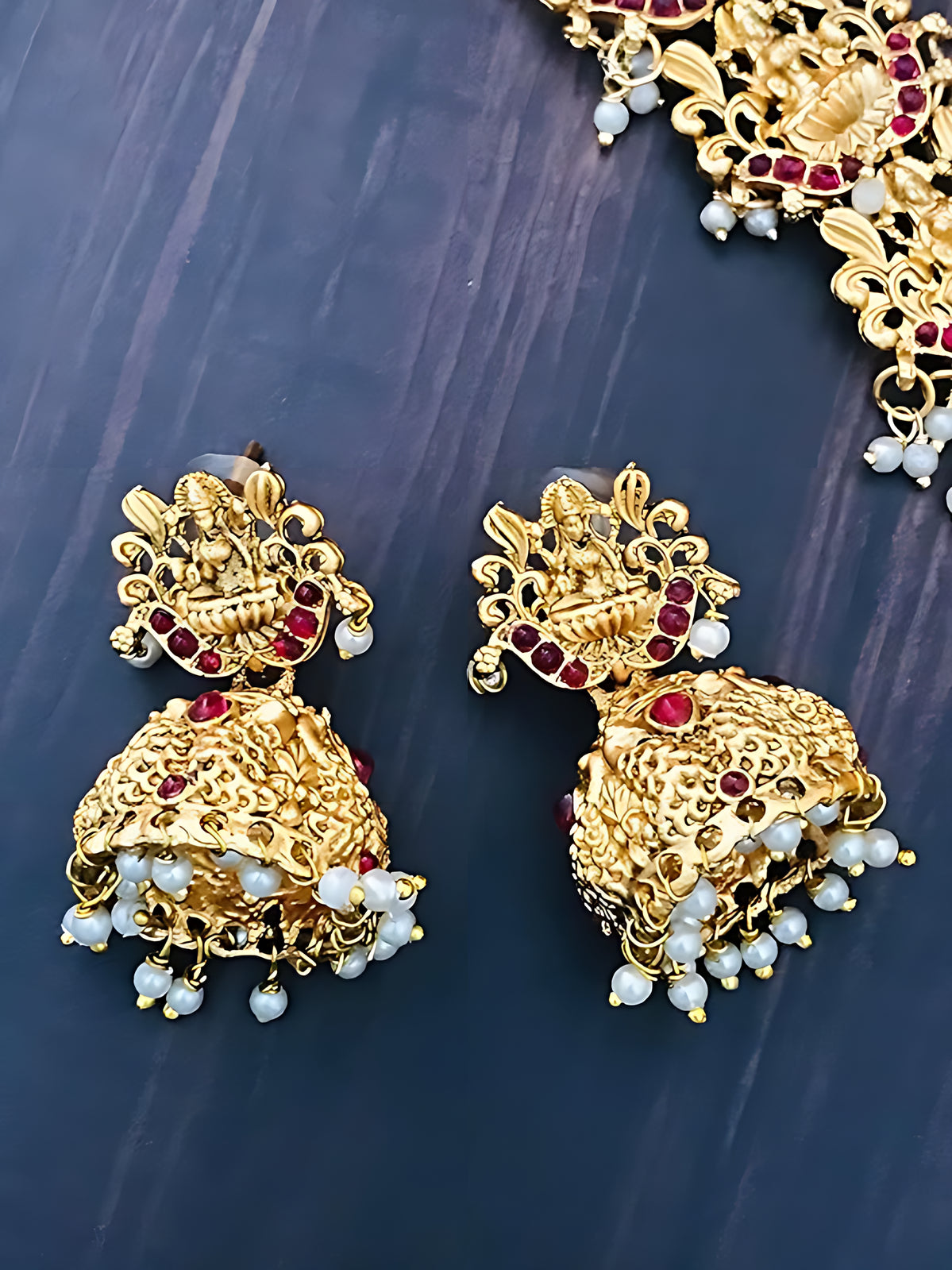 Exquisite Gold Filigree Necklace and Earrings Set, Traditional Indian Wedding Jewelry (Set of 2)