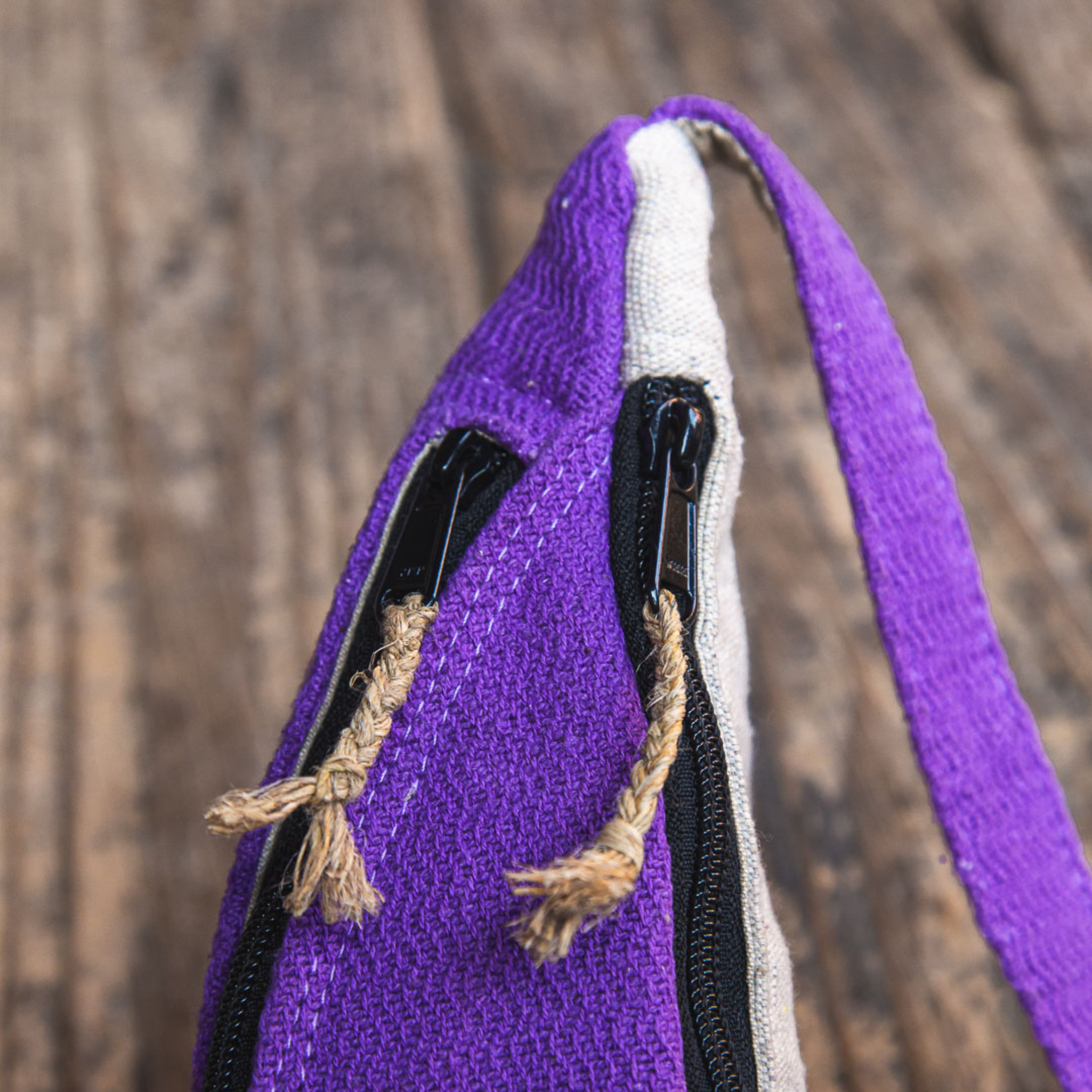 Gürteltasche aus reinem Hanf mit verstellbarem Riemen