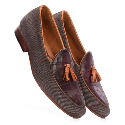 Verve Tassel: Handcrafted Designer Loafers, Cushioned Footbed, Slip-Resistant Sole, Brogue Pattern, Flexible Outsole, Classic Style, Lightweight Design