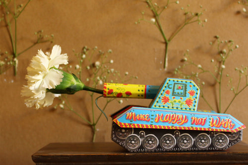 DIY Army Tank Pen Holder & Boxes - COLORFUL, Fun Desk DÃ©cor, Ideal for Office, Creative DIY Project