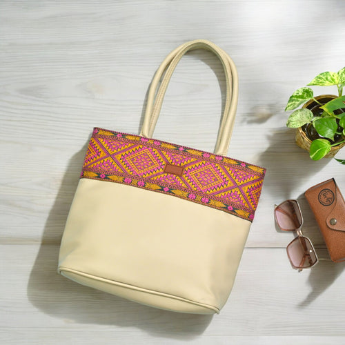 The Opulent Tribal Elegance Regular Handbag Toteâ€