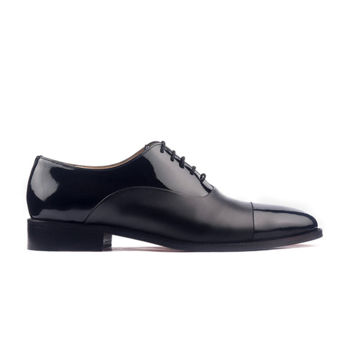 Douglas Black Tux Leather Laceups