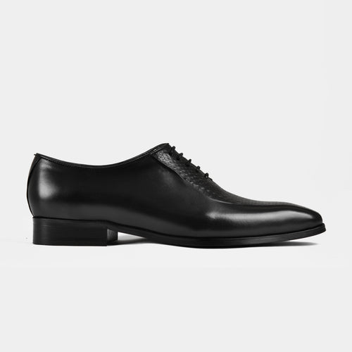 Armando Black Leather Laceups